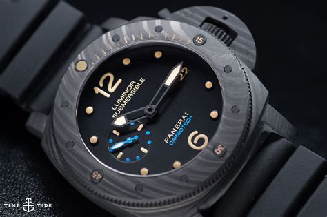 panerai luminor submersible carbotech replica|panerai 1950 carbotech.